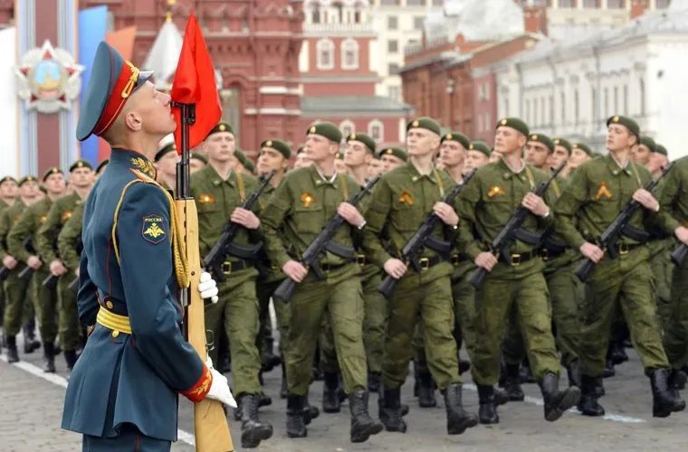 Nhận mặt 10 đạo quân đông đảo nhất thế giới ảnh 3